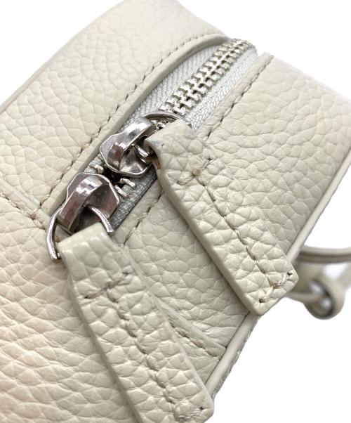 VASIC（ヴァジック）VASIC (ヴァジック) ハンドバッグ ホワイトの古着・服飾アイテム