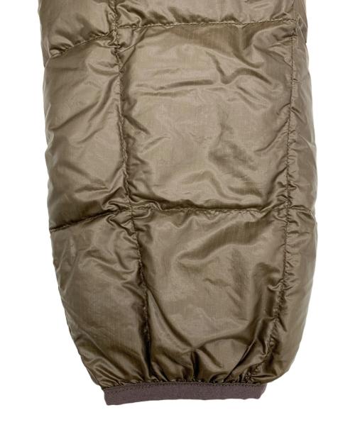 mont-bell（モンベル）mont-bell (モンベル) ダウンジャケット ブラウン サイズ:Mの古着・服飾アイテム