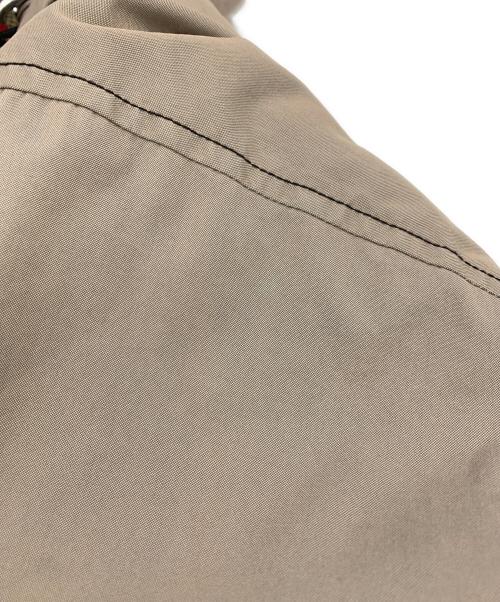 HELLY HANSEN（ヘリーハンセン）HELLY HANSEN (ヘリーハンセン) リバーシブルジャケット ブラウン×レッド サイズ:Lの古着・服飾アイテム