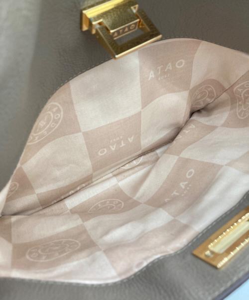 ATAO（アタオ）ATAO (アタオ) ウィークエンド ブラウンの古着・服飾アイテム