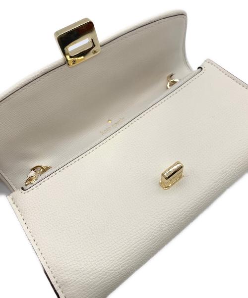 Kate Spade（ケイトスペード）Kate Spade (ケイトスペード) チェーンウォレット アイボリー×ブラウンの古着・服飾アイテム
