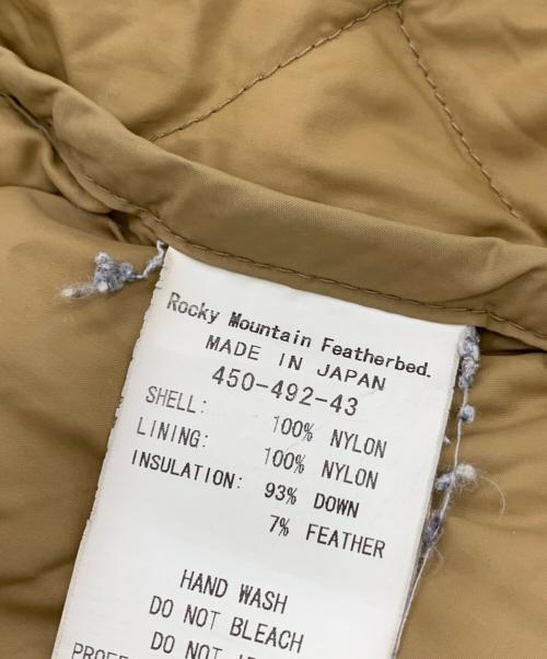 RockyMountainFeatherBed（ロッキーマウンテンフェザーベッド）RockyMountainFeatherBed (ロッキーマウンテンフェザーベッド) ダウンコート ブラウン サイズ:7/8の古着・服飾アイテム