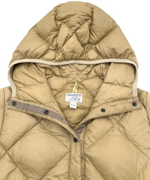 RockyMountainFeatherBed（ロッキーマウンテンフェザーベッド）RockyMountainFeatherBed (ロッキーマウンテンフェザーベッド) ダウンコート ブラウン サイズ:7/8の古着・服飾アイテム