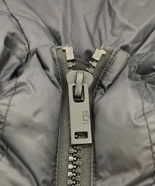 UGG（アグ）UGG (アグ) ジップコート ブラック サイズ:XSの古着・服飾アイテム