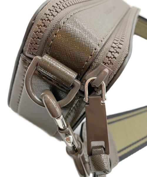 MARC JACOBS（マークジェイコブズ）MARC JACOBS (マークジェイコブズ) ザ スナップショット ブラウンの古着・服飾アイテム