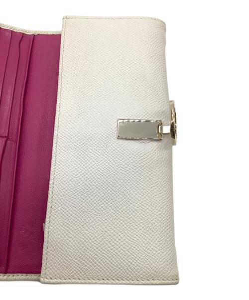 BVLGARI（ブルガリ）BVLGARI (ブルガリ) 長財布 ベージュの古着・服飾アイテム