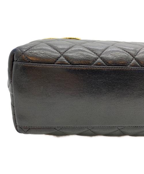 CHANEL（シャネル）CHANEL (シャネル) チェーンショルダーバッグ ブラックの古着・服飾アイテム