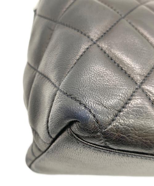 CHANEL（シャネル）CHANEL (シャネル) チェーンショルダーバッグ ブラックの古着・服飾アイテム