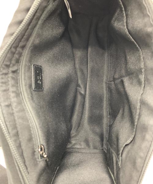 EAR（イア）EAR (イア) ワイドテープショルダーバッグ ブラックの古着・服飾アイテム