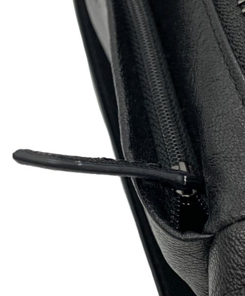 EAR（イア）EAR (イア) ボックスショルダーバッグ ブラックの古着・服飾アイテム