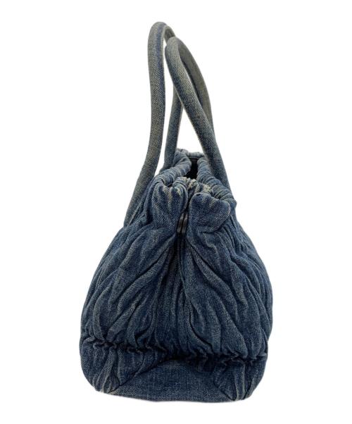 MIU MIU（ミュウミュウ）MIU MIU (ミュウミュウ) マテラッセ　ハンドバッグ インディゴの古着・服飾アイテム