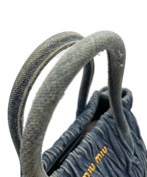 MIU MIU（ミュウミュウ）MIU MIU (ミュウミュウ) マテラッセ　ハンドバッグ インディゴの古着・服飾アイテム