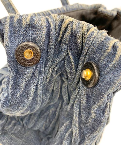 MIU MIU（ミュウミュウ）MIU MIU (ミュウミュウ) マテラッセ　ハンドバッグ インディゴの古着・服飾アイテム