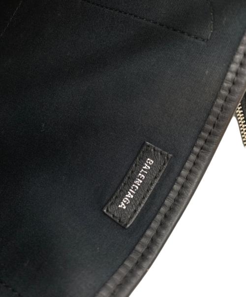 BALENCIAGA（バレンシアガ）BALENCIAGA (バレンシアガ) 2WAYバッグ ベージュ×ブラックの古着・服飾アイテム