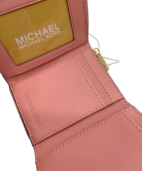 MICHAEL KORS（マイケル・コース）MICHAEL KORS (マイケル・コース) 3つ折り財布 ピンクの古着・服飾アイテム