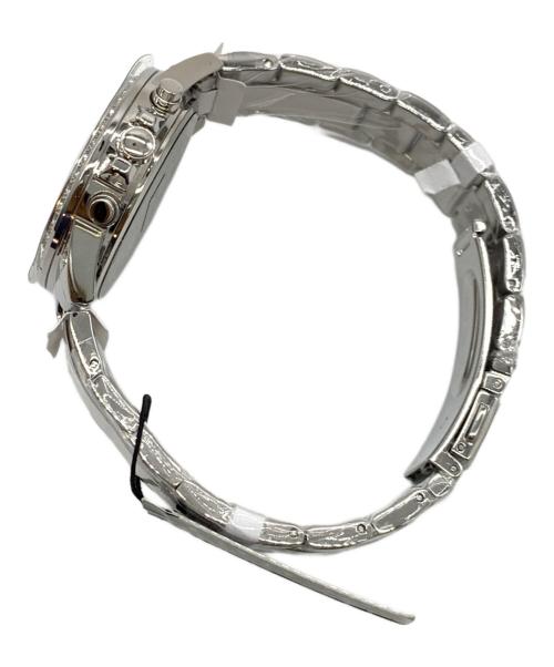 GUESS（ゲス）GUESS (ゲス) 腕時計 ホワイトの古着・服飾アイテム