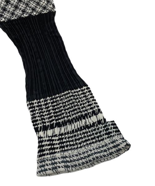 ISSEY MIYAKE（イッセイミヤケ）ISSEY MIYAKE (イッセイミヤケ) マーブルプリントプリーツ切替スキッパーシャツ ホワイト×ブラック サイズ:Mの古着・服飾アイテム
