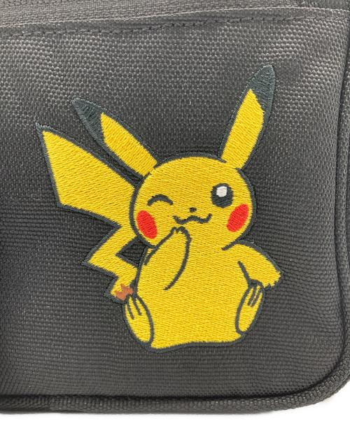 New Era（ニューエラ）New Era (ニューエラ) Square Shoulder Pouch PIKACHU ブラックの古着・服飾アイテム