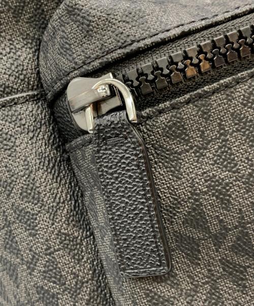 MICHAEL KORS（マイケル・コース）MICHAEL KORS (マイケル・コース) リュック ブラックの古着・服飾アイテム