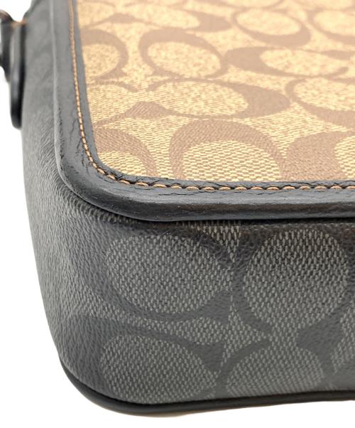 COACH（コーチ）COACH (コーチ) クロスボディ ブロックド シグネチャー キャンバス　ショルダーバッグ ブラック×ブラウンの古着・服飾アイテム