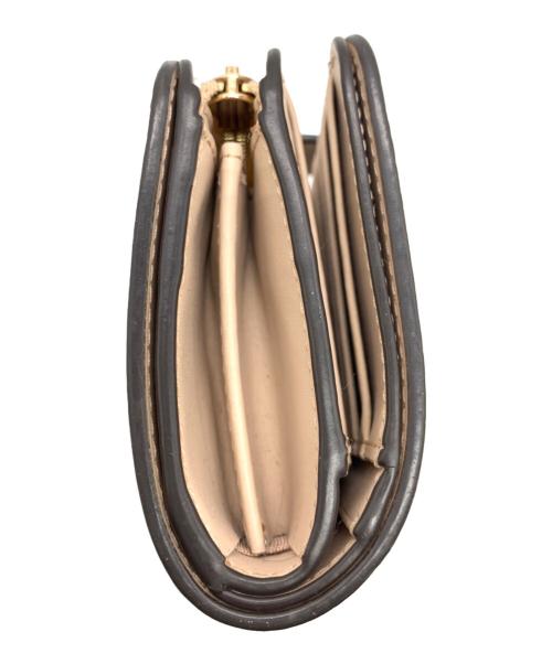 FURLA（フルラ）FURLA (フルラ) 2つ折り財布 ベージュの古着・服飾アイテム