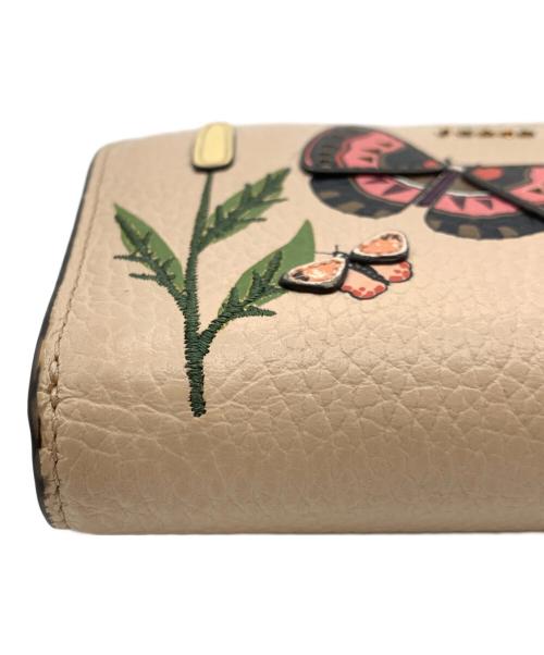 FURLA（フルラ）FURLA (フルラ) 2つ折り財布 ベージュの古着・服飾アイテム