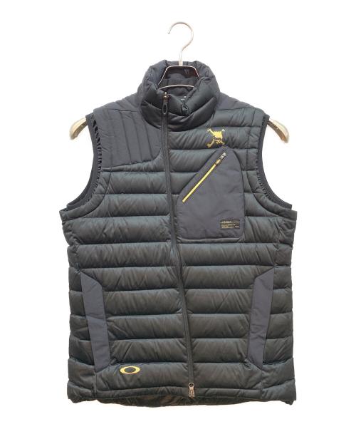 OAKLEY（オークリー）OAKLEY (オークリー) ダウンベスト ブラック サイズ:M 未使用品の古着・服飾アイテム