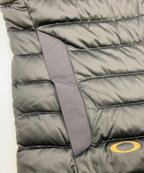 OAKLEY（オークリー）OAKLEY (オークリー) ダウンベスト ブラック サイズ:M 未使用品の古着・服飾アイテム
