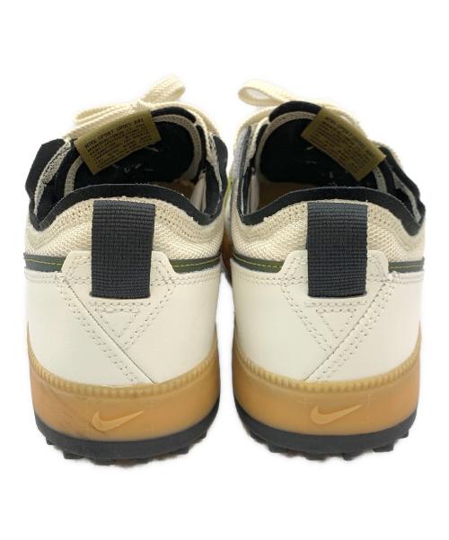 NIKE（ナイキ）NIKE (ナイキ) スニーカー ホワイト サイズ:US8.5の古着・服飾アイテム