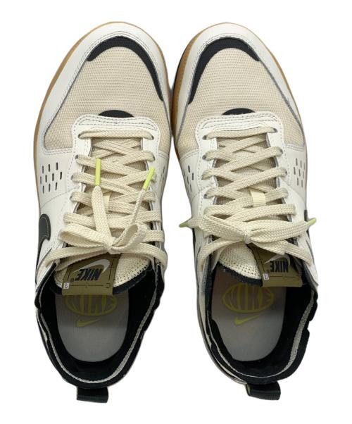 NIKE（ナイキ）NIKE (ナイキ) スニーカー ホワイト サイズ:US8.5の古着・服飾アイテム