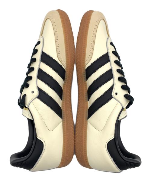 adidas（アディダス）adidas (アディダス) ローカットスニーカー ベージュ サイズ:US：8の古着・服飾アイテム