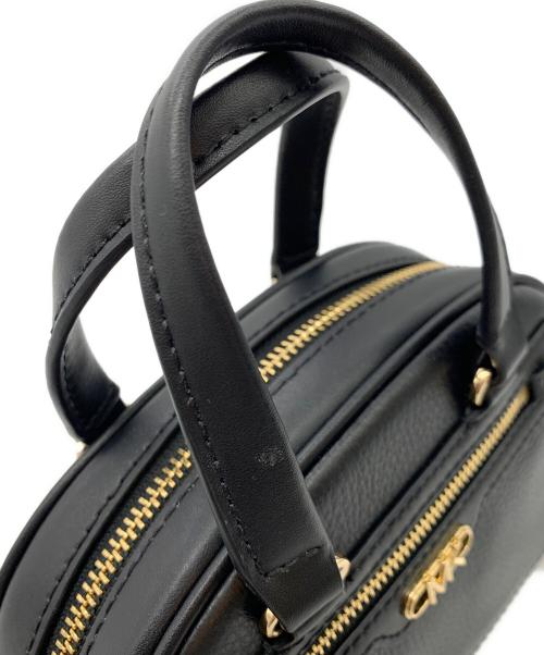 MICHAEL KORS（マイケル・コース）MICHAEL KORS (マイケル・コース) 2WAYクロスボディバッグ ブラックの古着・服飾アイテム