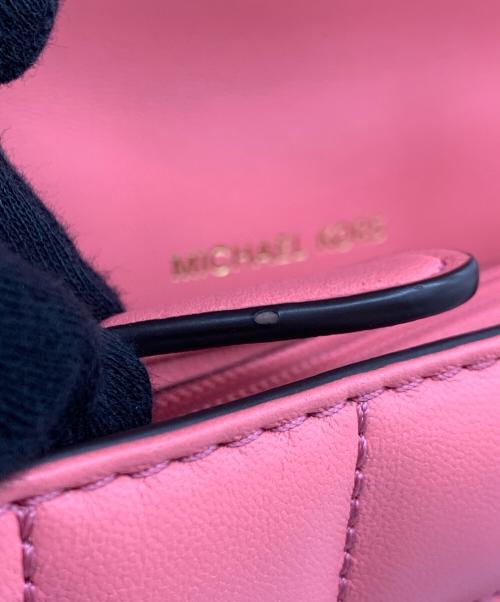 MICHAEL KORS（マイケル・コース）MICHAEL KORS (マイケル・コース) チェーンショルダーバッグ ピンクの古着・服飾アイテム