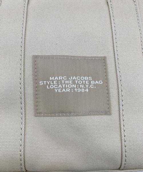 MARC JACOBS（マークジェイコブス）MARC JACOBS (マークジェイコブス) the tote bag ベージュの古着・服飾アイテム