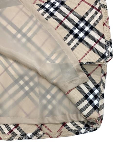 BURBERRY BLUE LABEL（バーバリー ブルー レーベル）BURBERRY BLUE LABEL (バーバリー ブルー レーベル) スカート ブラウン サイズ:38の古着・服飾アイテム