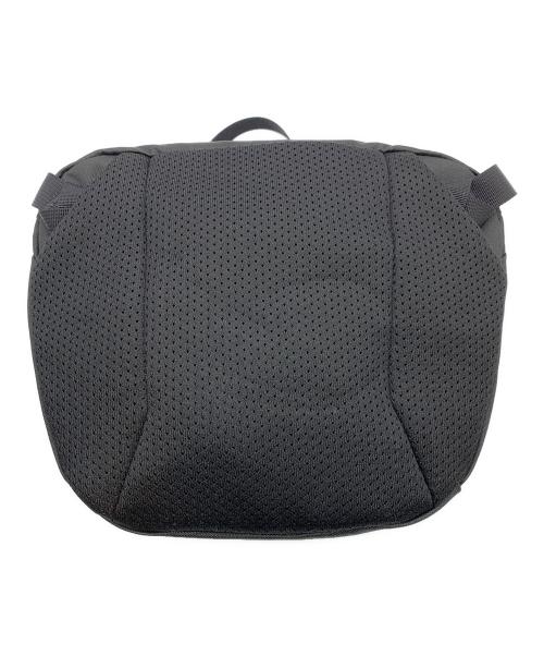ARC'TERYX（アークテリクス）ARC'TERYX (アークテリクス) ショルダーバッグ ブラックの古着・服飾アイテム