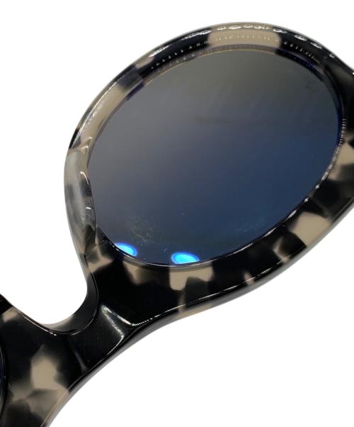 RAY-BAN（レイバン）RAY-BAN (レイバン) サングラス ブラック×ホワイト サイズ:53□22 150の古着・服飾アイテム