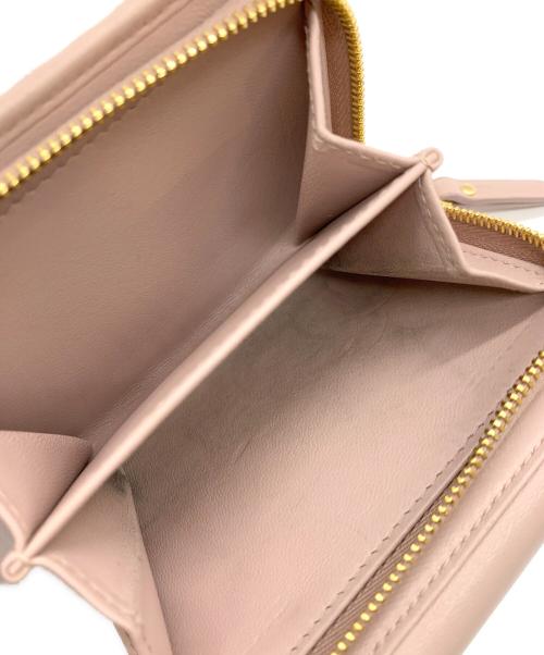 MIU MIU（ミュウミュウ）MIU MIU (ミュウミュウ) 3つ折り財布 ピンクの古着・服飾アイテム