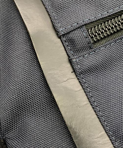 MAKAVELIC（マキャベリック）MAKAVELIC (マキャベリック) バックパック ネイビー×ブラック×レッドの古着・服飾アイテム