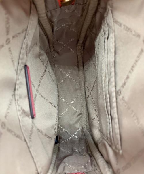 MICHAEL KORS（マイケル・コース）MICHAEL KORS (マイケル・コース) ショルダーバッグ ピンク 未使用品の古着・服飾アイテム