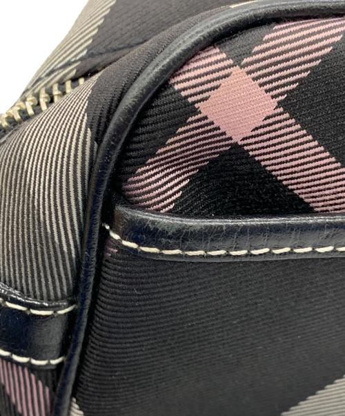 BURBERRY BLUE LABEL（バーバリー ブルー レーベル）BURBERRY BLUE LABEL (バーバリー ブルー レーベル) ショルダーバッグ グレー×ブラック×ピンクの古着・服飾アイテム