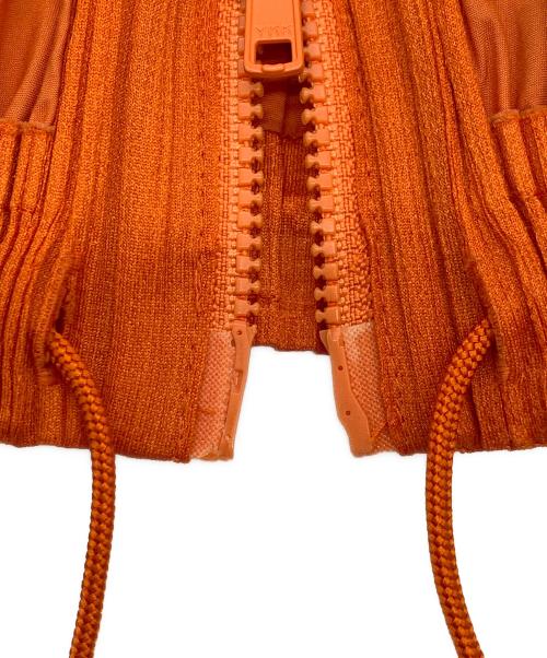 PLEATS PLEASE（プリーツプリーズ）PLEATS PLEASE (プリーツプリーズ) ジップアップ パーカー ジャンパー オレンジ サイズ:3の古着・服飾アイテム