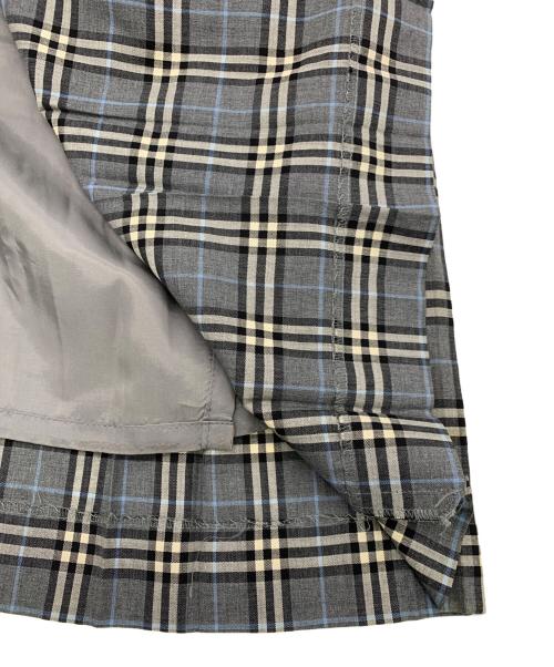 Burberry's（バーバリー）Burberry's (バーバリー) ロングスカート グレー サイズ:17ABRの古着・服飾アイテム
