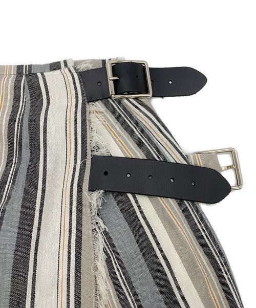 Adam et Rope（アダム エ ロペ）Adam et Rope (アダム エ ロペ) 別注FASHION MAXI KILT O'NEILL グレー サイズ:SIZE36の古着・服飾アイテム