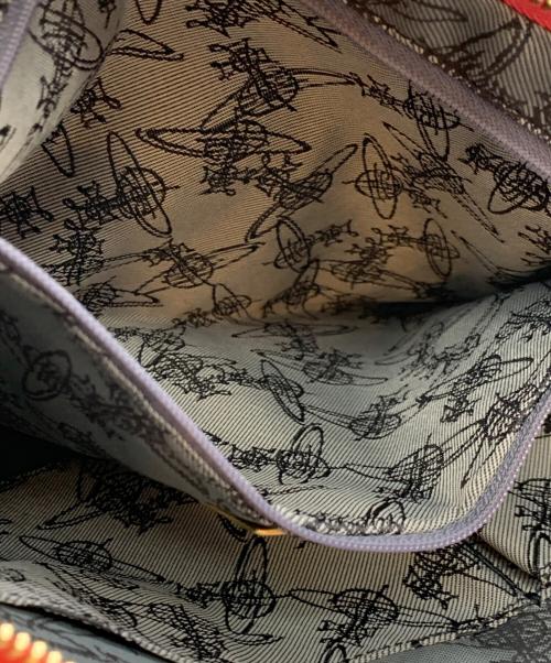 Vivienne Westwood（ヴィヴィアンウエストウッド）Vivienne Westwood (ヴィヴィアンウエストウッド) ショルダーバッグ ブラック×レッドの古着・服飾アイテム