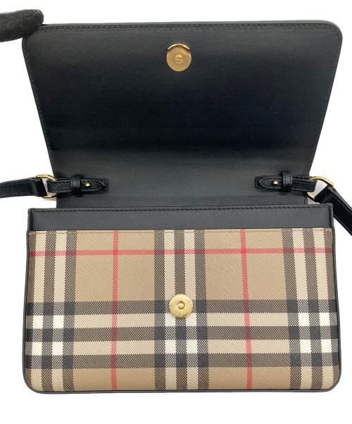 BURBERRY（バーバリー）BURBERRY (バーバリー) ハンプシャー ショルダーバッグ ブラックの古着・服飾アイテム