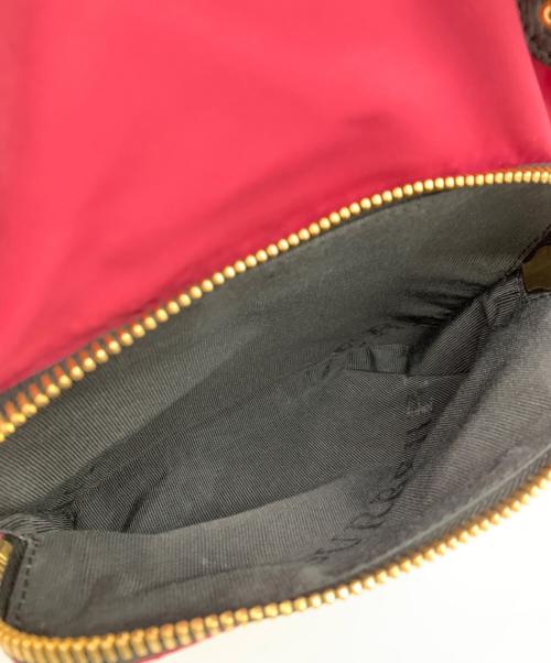 BURBERRY（バーバリー）BURBERRY (バーバリー) リュック レッドの古着・服飾アイテム