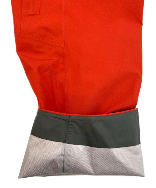 Patagonia（パタゴニア）Patagonia (パタゴニア) トリオレットジャケット レッド サイズ:L 未使用品の古着・服飾アイテム