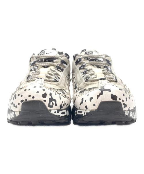 NIKE（ナイキ）NIKE (ナイキ) AIR MAX95 White / エアマックス95 ホワイト ホワイト×ブラック サイズ:US：8.5の古着・服飾アイテム