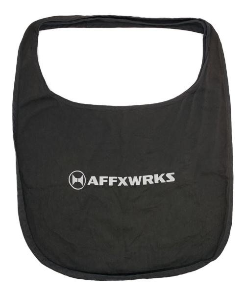 AFFXWRKS（アフィックスワークス）AFFXWRKS (アフィックスワークス) CIRCULARBAG ブラック サイズ:OSの古着・服飾アイテム